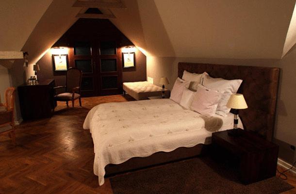 Villa Riccona Bronisze Quarto foto